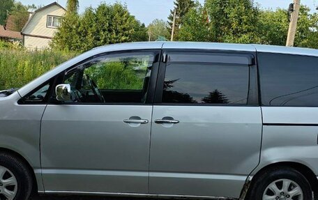 Toyota Noah III, 2002 год, 730 000 рублей, 4 фотография