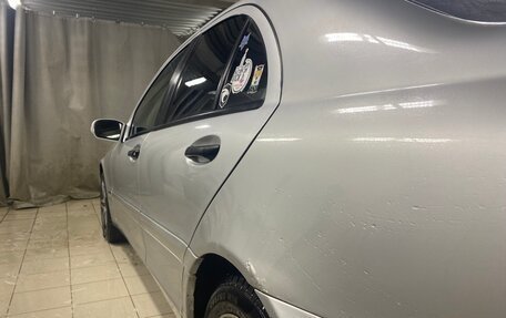 Mercedes-Benz C-Класс, 2004 год, 430 000 рублей, 6 фотография