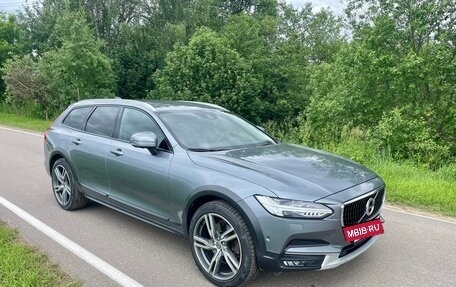 Volvo V90 Cross Country I рестайлинг, 2018 год, 3 140 000 рублей, 3 фотография