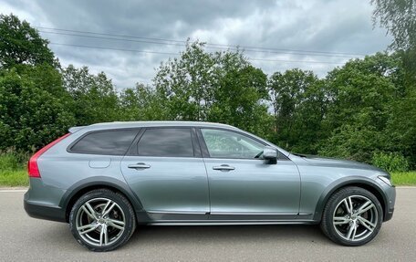 Volvo V90 Cross Country I рестайлинг, 2018 год, 3 140 000 рублей, 8 фотография