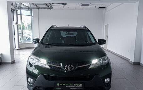 Toyota RAV4, 2013 год, 1 900 000 рублей, 2 фотография