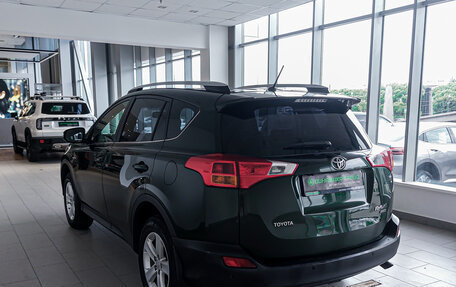 Toyota RAV4, 2013 год, 1 900 000 рублей, 8 фотография
