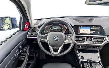 BMW 3 серия, 2021 год, 4 040 000 рублей, 21 фотография