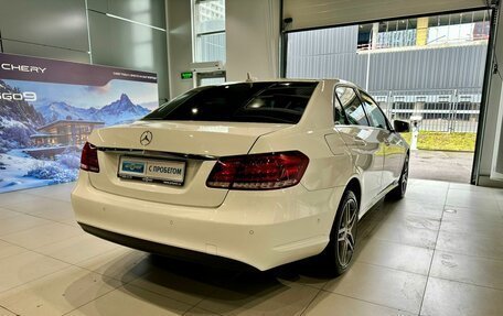 Mercedes-Benz E-Класс, 2015 год, 2 000 000 рублей, 4 фотография