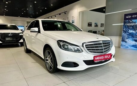 Mercedes-Benz E-Класс, 2015 год, 2 000 000 рублей, 3 фотография