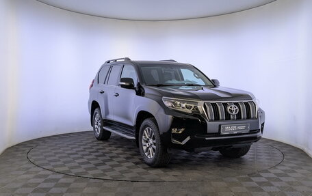 Toyota Land Cruiser Prado 150 рестайлинг 2, 2018 год, 3 950 000 рублей, 3 фотография
