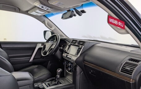 Toyota Land Cruiser Prado 150 рестайлинг 2, 2018 год, 3 950 000 рублей, 11 фотография