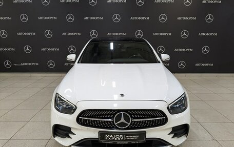 Mercedes-Benz E-Класс, 2022 год, 4 995 000 рублей, 2 фотография