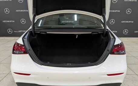 Mercedes-Benz E-Класс, 2022 год, 4 995 000 рублей, 10 фотография