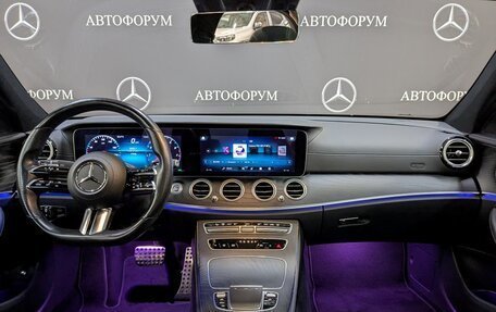 Mercedes-Benz E-Класс, 2022 год, 4 995 000 рублей, 15 фотография