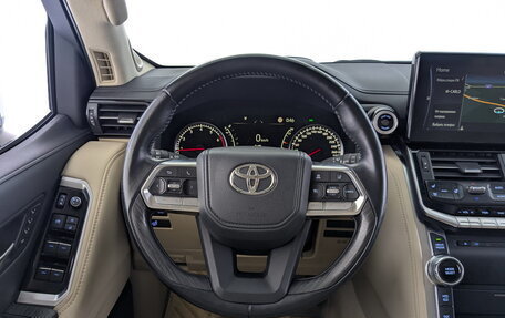 Toyota Land Cruiser, 2021 год, 10 300 000 рублей, 25 фотография