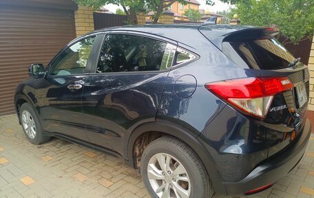 Honda Vezel, 2019 год, 2 050 000 рублей, 9 фотография