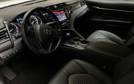 Toyota Camry, 2020 год, 2 590 000 рублей, 7 фотография