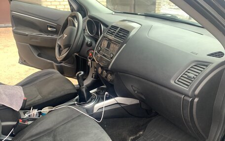 Mitsubishi ASX I рестайлинг, 2012 год, 750 000 рублей, 3 фотография