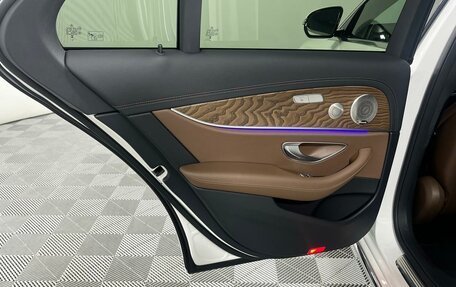 Mercedes-Benz E-Класс, 2023 год, 5 399 000 рублей, 10 фотография
