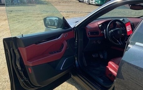 Maserati Levante I, 2017 год, 4 499 000 рублей, 14 фотография