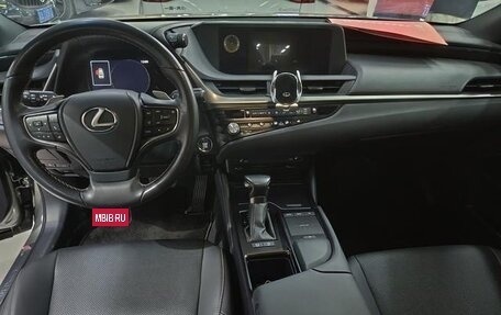 Lexus ES VII, 2021 год, 2 940 000 рублей, 7 фотография