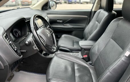 Mitsubishi Outlander III рестайлинг 3, 2014 год, 1 399 000 рублей, 6 фотография
