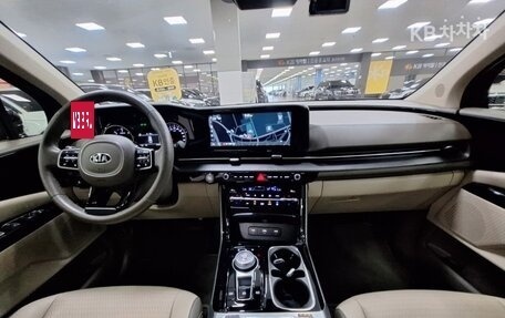 KIA Carnival, 2021 год, 2 390 000 рублей, 8 фотография