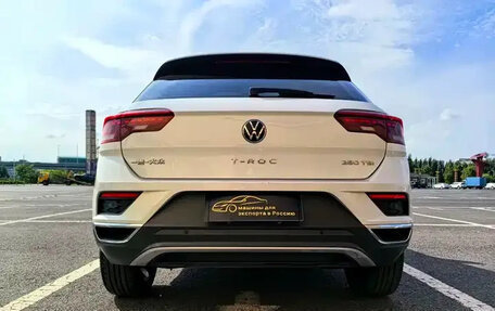 Volkswagen T-Roc I, 2022 год, 1 765 010 рублей, 7 фотография