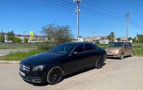 Mercedes-Benz E-Класс, 2018 год, 2 290 000 рублей, 3 фотография