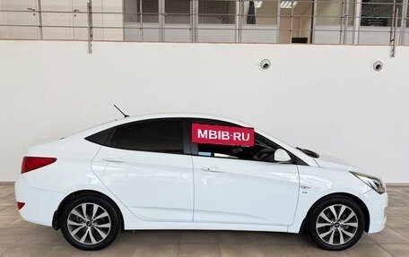 Hyundai Solaris II рестайлинг, 2015 год, 1 180 000 рублей, 7 фотография