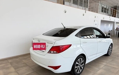 Hyundai Solaris II рестайлинг, 2015 год, 1 180 000 рублей, 4 фотография