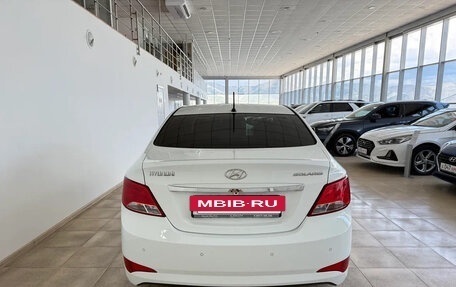Hyundai Solaris II рестайлинг, 2015 год, 1 180 000 рублей, 5 фотография