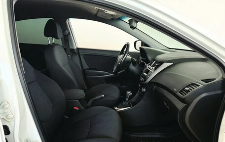 Hyundai Solaris II рестайлинг, 2015 год, 1 180 000 рублей, 10 фотография