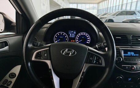 Hyundai Solaris II рестайлинг, 2015 год, 1 180 000 рублей, 11 фотография