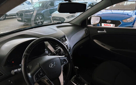 Hyundai Solaris II рестайлинг, 2015 год, 1 180 000 рублей, 18 фотография