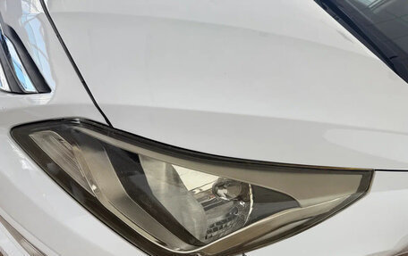 Hyundai Solaris II рестайлинг, 2015 год, 1 180 000 рублей, 24 фотография