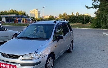 Toyota Corolla Spacio II, 1997 год, 390 000 рублей, 2 фотография