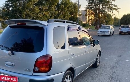 Toyota Corolla Spacio II, 1997 год, 390 000 рублей, 7 фотография