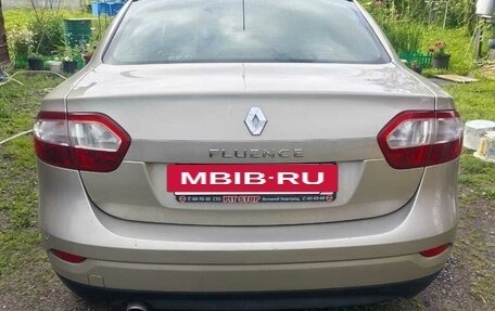 Renault Fluence I, 2012 год, 680 000 рублей, 2 фотография
