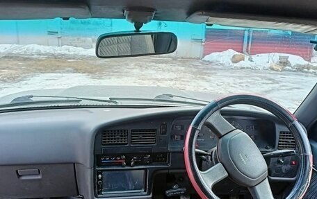 Toyota Hilux VI, 1989 год, 700 000 рублей, 8 фотография