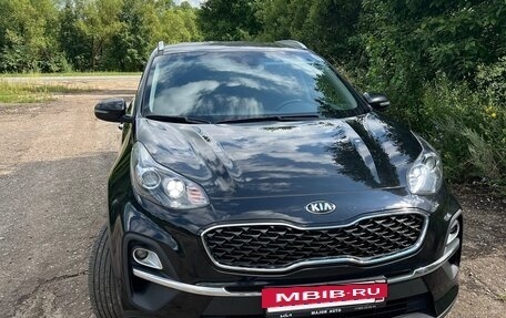 KIA Sportage IV рестайлинг, 2021 год, 2 750 000 рублей, 9 фотография