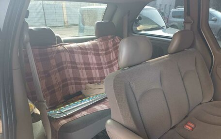 Chrysler Voyager IV, 2002 год, 440 000 рублей, 6 фотография