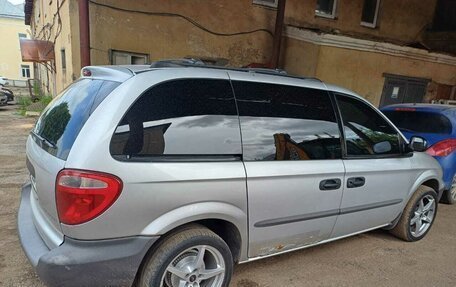 Chrysler Voyager IV, 2002 год, 440 000 рублей, 3 фотография