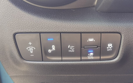 Hyundai Kona I, 2020 год, 2 200 000 рублей, 11 фотография