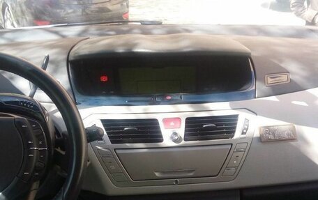 Citroen C4 Picasso II рестайлинг, 2009 год, 620 000 рублей, 3 фотография