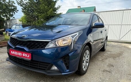 KIA Rio IV, 2021 год, 1 490 000 рублей, 1 фотография