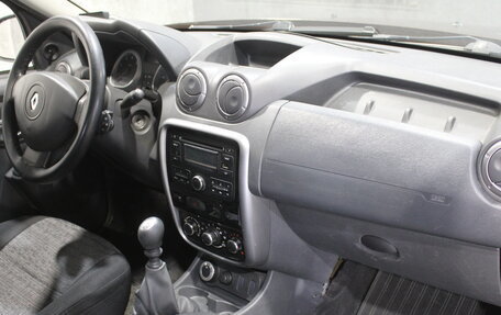 Renault Duster I рестайлинг, 2013 год, 825 000 рублей, 4 фотография