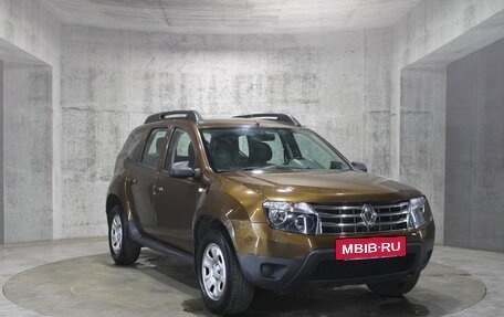 Renault Duster I рестайлинг, 2013 год, 825 000 рублей, 3 фотография