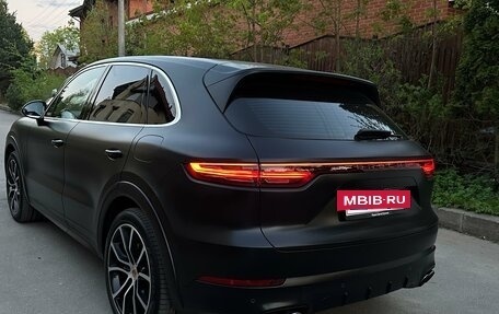 Porsche Cayenne III, 2018 год, 7 700 000 рублей, 3 фотография