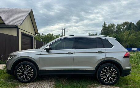 Volkswagen Tiguan II, 2021 год, 3 795 000 рублей, 8 фотография