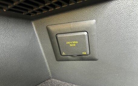 Volkswagen Tiguan II, 2021 год, 3 795 000 рублей, 19 фотография