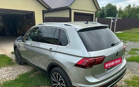 Volkswagen Tiguan II, 2021 год, 3 795 000 рублей, 17 фотография