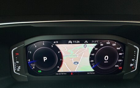 Volkswagen Tiguan II, 2021 год, 3 795 000 рублей, 28 фотография