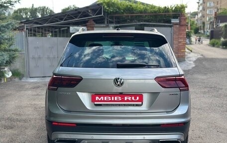 Volkswagen Tiguan II, 2019 год, 3 500 000 рублей, 4 фотография